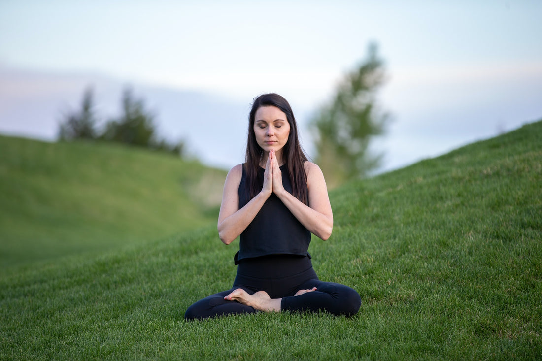 Unlock the Power of Mindfulness with Lux Lifestyle: 3 Simple Steps that can Help You Achieve Inner Peace and Productivity